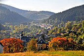 Blick auf Manebach bei Ilmenau, Thüringer Wald, Thüringen, Deutschland