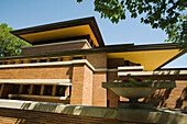 Eaves of Robie House on Woodlawn Avenue in Hyde Park, Chicago, Illinois, USA