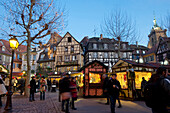 Weihnachtsmarkt und Altstadt, Colmar, Elsass, Frankreich