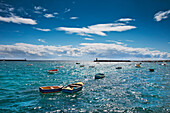 Boote im Hafen, Arrecife, Lanzarote, Kanarische Inseln, Spanien, Europa