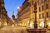 Illuminated fountain and tower Kaefigturm, Bern, UNESCO World Heritage Site Bern, Switzerland