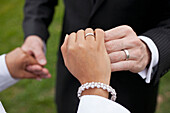 Man and a women showing their wedding rings, Leipzig, Saxony, Germany