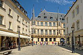 People in front of Palace of the Grand Duc, Luxemburg, Luxembourg, Europe