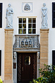 Entrance of a house in Marsopstraße, Obermenzing, Munich, Upper Bavaria, Bavaria, Germany, Europe