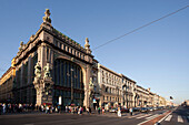 Rusia, San Petersburg City, Nevsky Prospect Avenue.