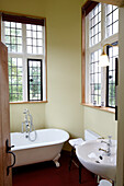 Bathroom of Tixall Gatehouse, holiday home, booking via Landmarktrust, Stafford, Staffordshire, England, Great Britain, Europe