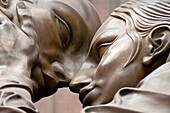 Close up detail of ´The Meeting Place´, a 30 foot bronze statue, St Pancras Railway Station, London
