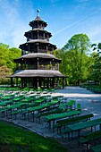 Chinesischer Turm in Englischer garten, Munich, Germany