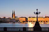 View over Binnenalster onto town hall and Jungfernstieg, Hamburg, Gemany, Europe