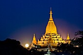 Myanmar (Burma), Mandalay State, Bagan (Pagan), Old Bagan, Ananda Temple (Pahto Ananda, beginning 12th), one of the nicest, bigest, best-preserved and most revered temples of Bagan