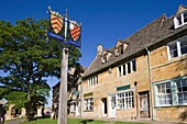 England,Gloustershire,Cotswolds,Chipping Campden,Heraldic Town Sign