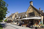 England,Worcestershire,Cotswolds,Broadway,Shops