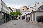PARIS - COURT OF VENICE IN STREET SAINT GILLES