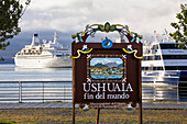 Ushuaia harbour, southernmost citiy of Argentina, world's end, Beagle Channel, Tierra del Fuego, Argentina, South America