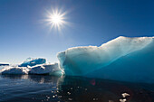 Blaue Eisberge, Sonne, Antarctic Sound, Weddellmeer, Antarktis