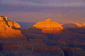 Blick vom Mather Point über den Grand Canyon bei Sonnenuntergang, South Rim, Grand Canyon National Park, Arizona, USA, Amerika
