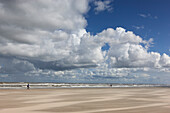Sweeping North Beach under clouded sky, Island of Spiekeroog, East Frisian Islands, Lower Saxony, Germany, Europe