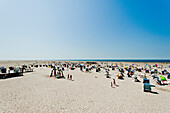 Am Strand von St Peter-Ording, Nordfriesland, Schleswig-Holstein, Deutschland