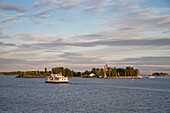 Ferry Suokki at harbour archipelago, Helsinki, Southern Finland, Finland, Europe