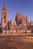 Spain, Castilla y Leon Region, Burgos Province, Burgos, Burgos Cathedral, dawn