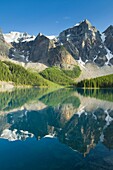 Moraine Lake and Wenkchemna Peaks, Banff National Park Alberta Canada