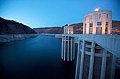 Boulder City, Nevada - Lake Mead behind the Hoover Dam  The white ´bathtub ring´ around the reservoir indicates declining water levels