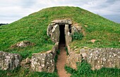 Bryn Celli Ddu prehistoric Bronze Age passage grave tomb on island of Anglesey, north Wales  Entrance seen from the northeast