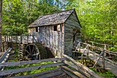 Cable Mill historic area in Cades Cove in the Great Smoky Mountains National Park in Tennessee