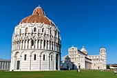 Baptistery, Duomo and The Leaning Tower, Piazza dei Miracoli, Pisa, Tuscany, Italy, Europe