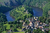 France, Creuse (23), Crozant, village situated in a bend of the Creuse and Sédelle, and culminates with the remains of a medieval castle, (aerial photo)
