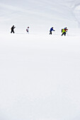 Schneeschuhwanderer, Hinterzarten, Schwarzwald, Baden-Württemberg, Deutschland