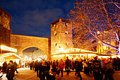 Christkindlmarkt am Sendlinger Tor, München, Bayern, Deutschland