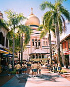 SINGAPORE, school children playing in front of Masjid Sultan Singapore Mosque