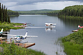 ALASKA, Talkeetna, alaska bush floatplane service south of Talkeetna, McKinley Scenic