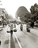CHINA, Guilin, people and traffic (B&W)