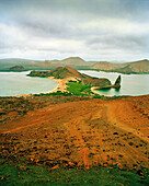 ECUADOR, Galapagos Islands, Bartolome Island, view from the lookout