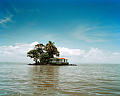 NICARAGUA, Granada, Las Isletas, a series of small privately owned islands