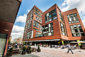 Residential und business building, Uberseequartier, Hafencity, Hamburg, Germany