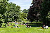 Park an der Universität, Leipzig, Sachsen, Deutschland