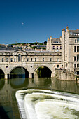 Rier Avon and Pulteney Bridge, Bath, Somerset, England, United Kingdom