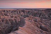 USA, South Dakota, Interior, Badlands National Park, dusk