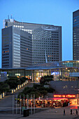 France, Paris, La Défense, business district, modern architecture