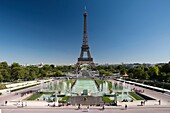 VARSOVIE FOUNTAINS TROCADERO PALAIS DE CHAILLOT EIFFEL TOWER PARIS FRANCE