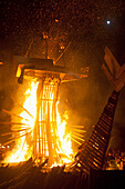 Large Sculpted Bonfire Of Sea Monster Eating Boat On Fire, East Hoathly Bonfire Night, East Sussex, Uk