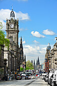 Princes Street with Balmoral Hotel and clock tower, Princes Street, UNESCO World Heritage Site Edinburgh, Edinburgh, Scotland, Great Britain, United Kingdom