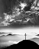 Clouds above summit of Feldalpenhorn, Kaiser range, Hohe Salve and Loferer Steinberge range in background, Feldalpenhorn, Feldalphorn, Wildschoenau, Kitzbuehel range, Tyrol, Austria
