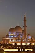 United Arab Emirates  Abu Dhabi  Sheikh Zayed Mosque.