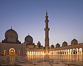 United Arab Emirates  Abu Dhabi  Sheikh Zayed Mosque.