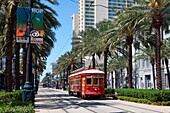 Street Car of New Orleans running along the Streets