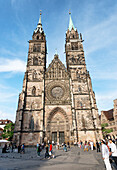 Lorenz square with St. Lorenz Church, Nuremberg, Middle Franconia, Bavaria, Germany